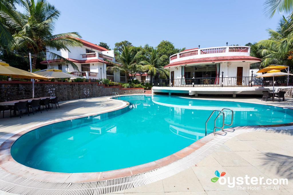 Golden Toff Resort Utan Exterior photo