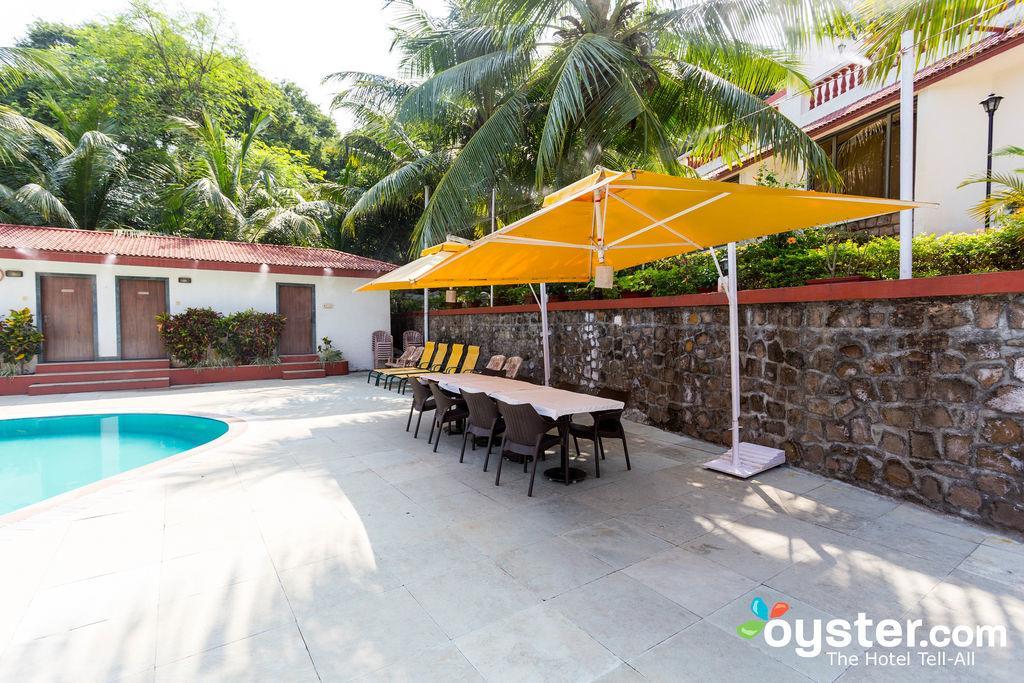 Golden Toff Resort Utan Exterior photo